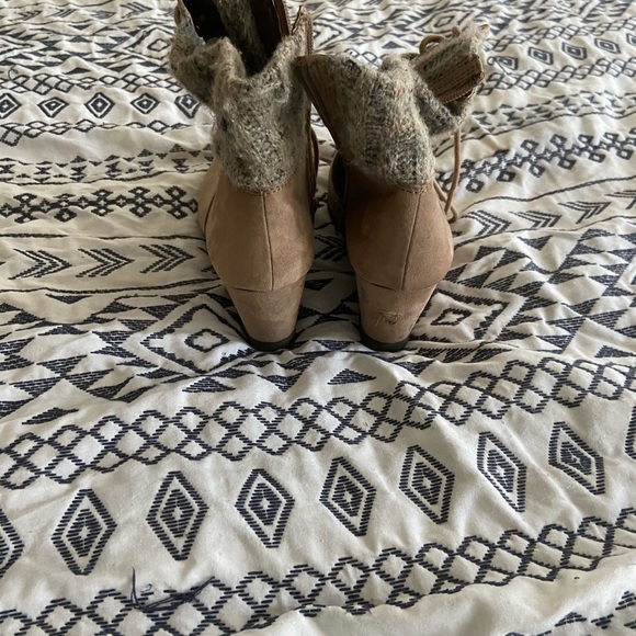 Boots with wedge - Picture 2 of 2